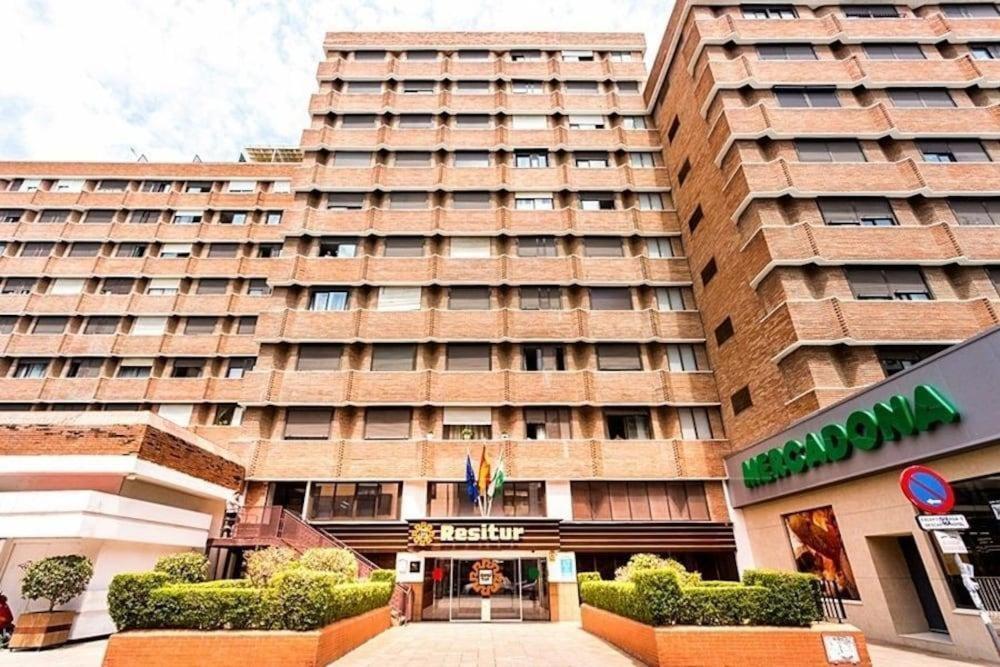 Triana In Hotel 24H セビリア エクステリア 写真