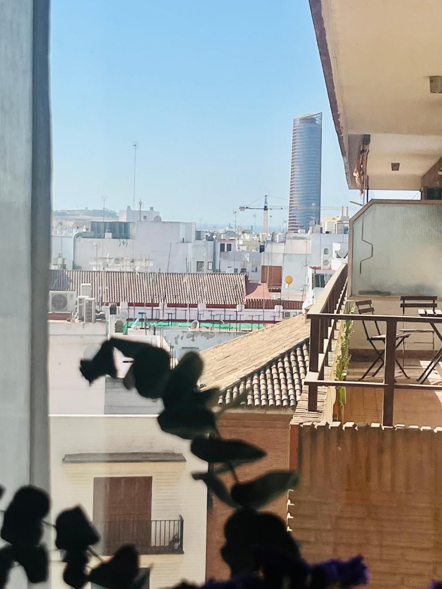 Triana In Hotel 24H セビリア エクステリア 写真